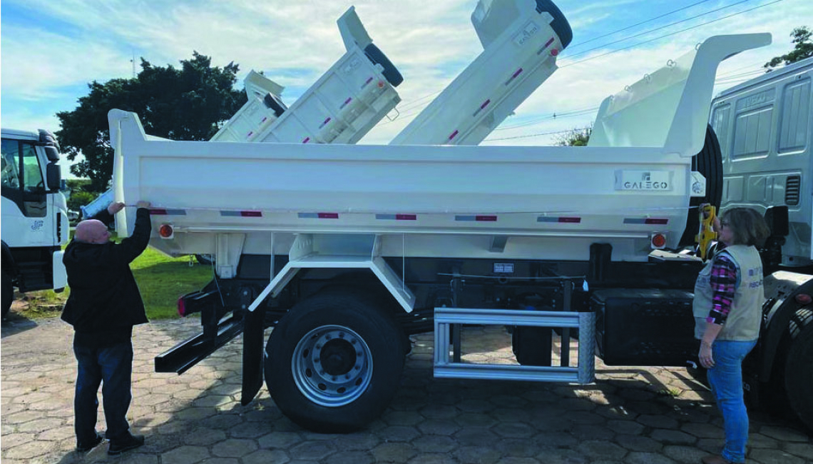 ­­­­­­­­­­­­­­­­Ipem-SP verifica carroçarias para cargas sólidas utilizadas nas áreas agrícola e construção civil em Votuporanga 